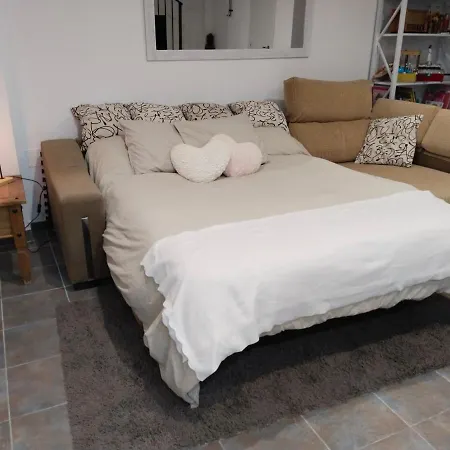 Acogedor Loft ألاورين ذي ر تورّي
